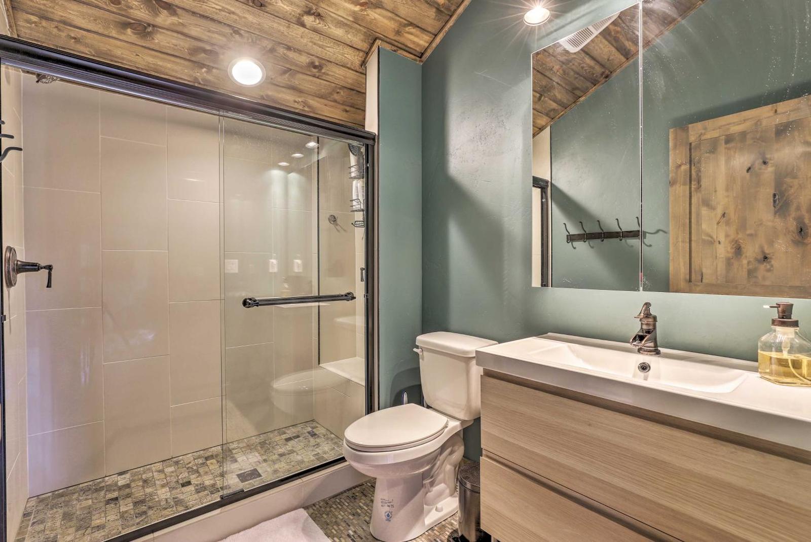 Updated Cabin with Hot Tub - 11 Mi to Winter Park! Main image 2